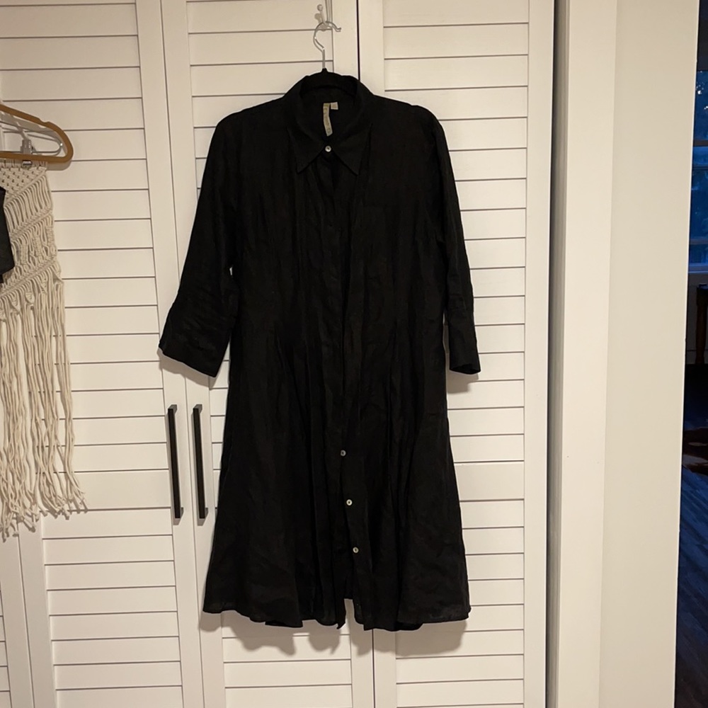 A Black Linen Fit with Flare Dress Size L